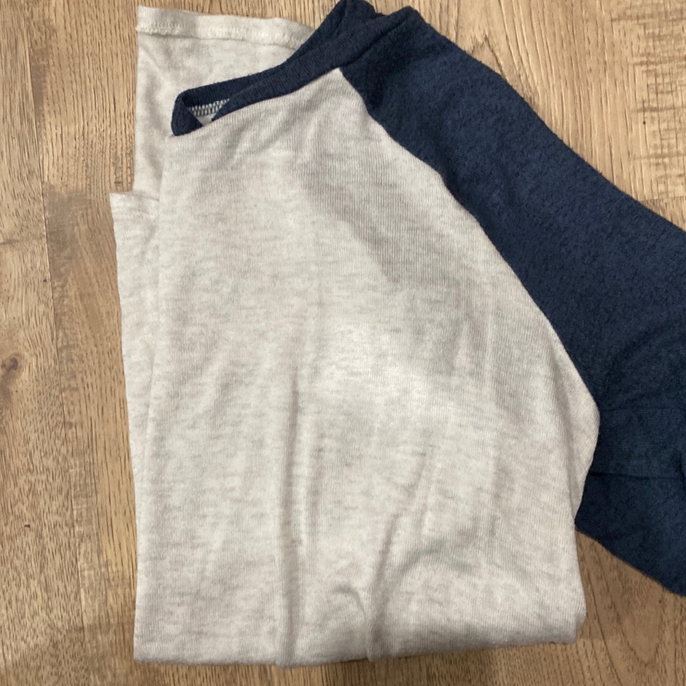 Aerie long sleeve soft knit baseball tee size large